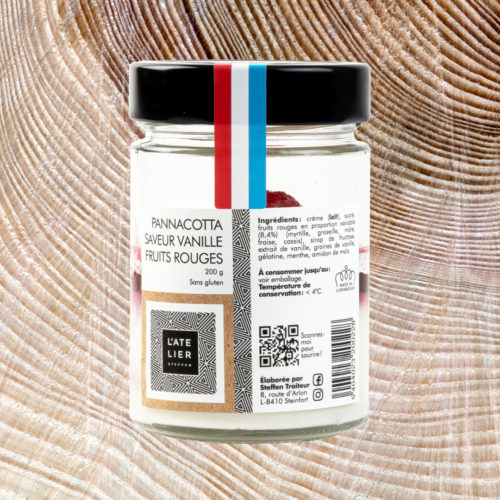 Pannacotta saveur vanille fruits rouges